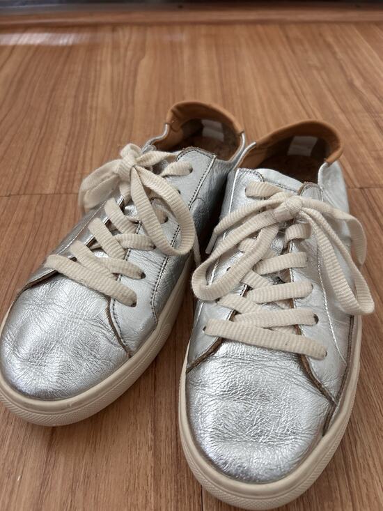 Soludos Shoes - Soludos Ibiza Silver Leather Sneakers Cork Insole Size 8.5 Comfortable